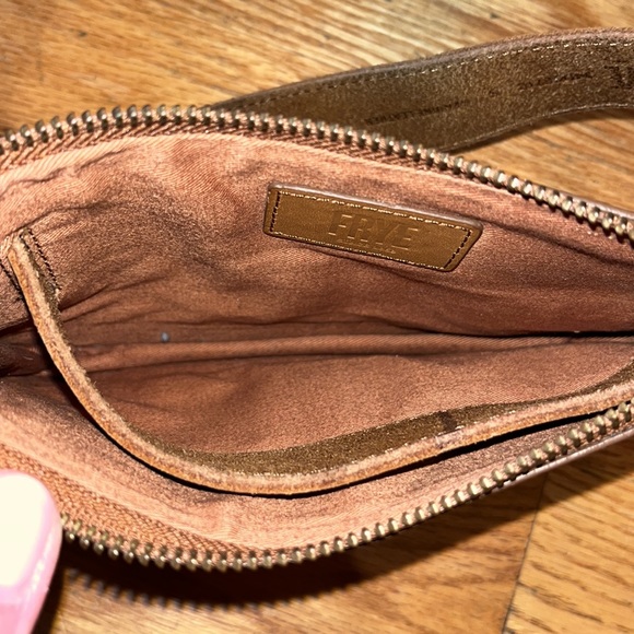 Frye Fanny Pack/Belt Bag - Picture 6 of 11